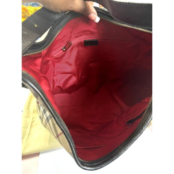 BURBERRY London Vintage Nova Check Coated Canvas Large Shoulder Bag - Picture 10 of 14